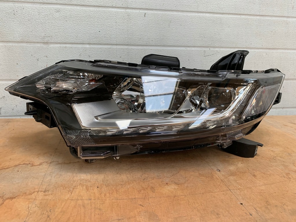 фото №1, Mitsubishi outlander lift 16- левая лампа full led