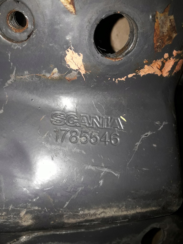 фото №5, Scania петля решётка нижний