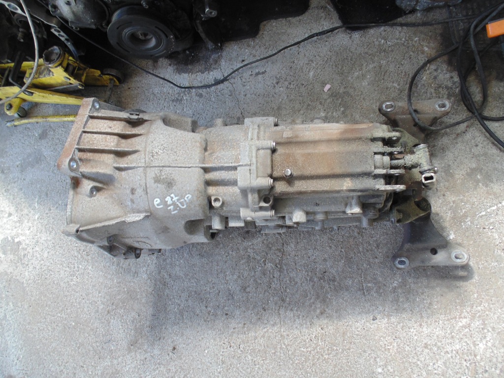 фото №1, Коробка передач передач механічна bmw e87 2.0d 1069401052