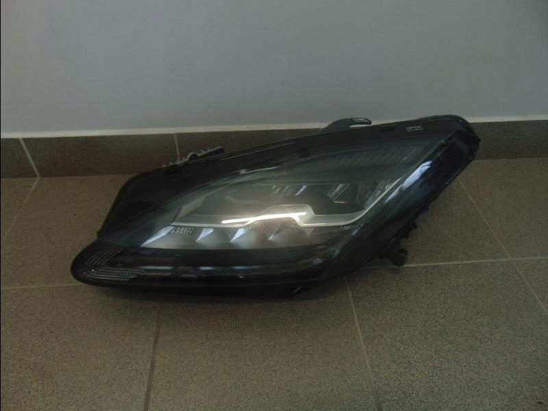 Купить Фара передняя перед jaguar e-pace e pace full led