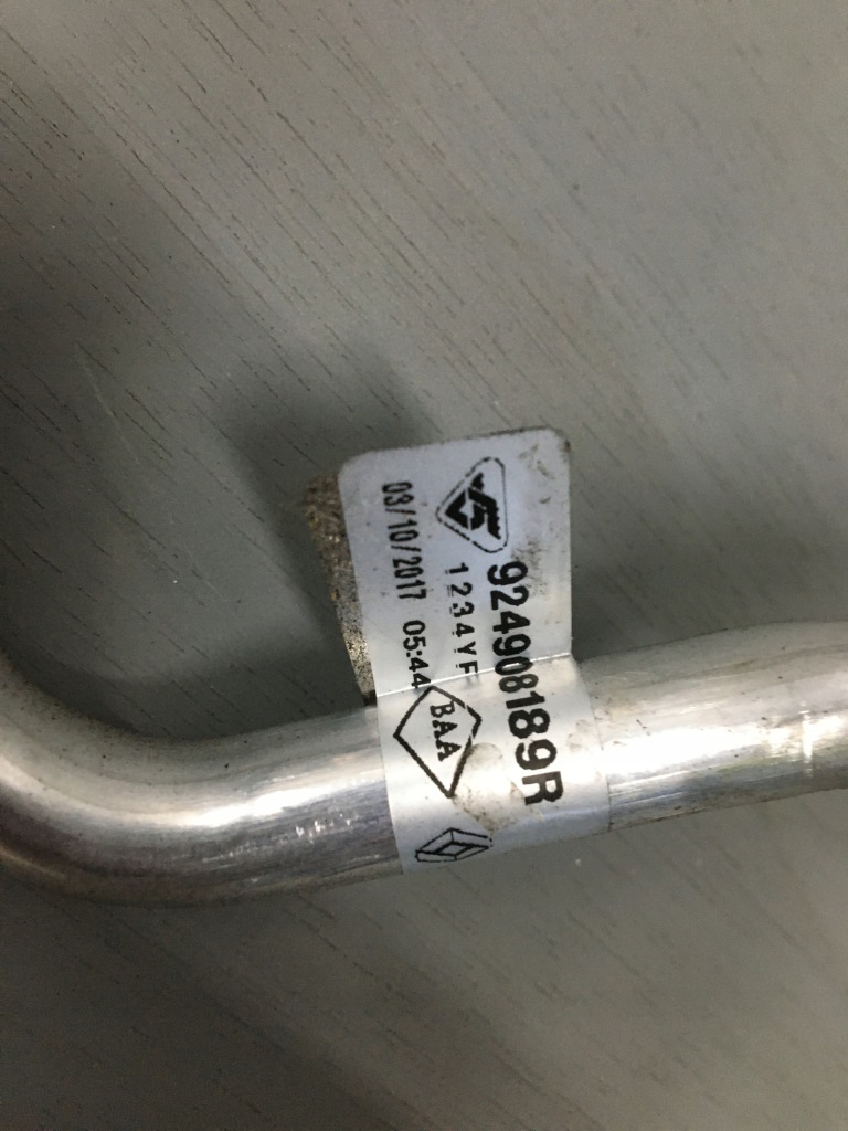 фото №2, Шланг кондиционера scenic iv