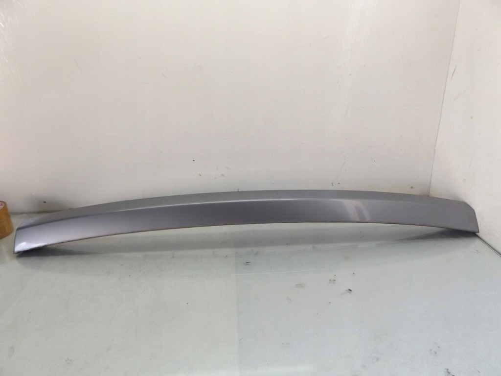 фото №1, Signum молдинг накладка крышки задняя микровыключатель