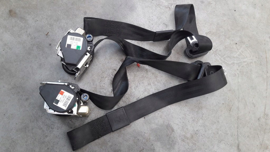 фото №11, Консоль приборная панель подушка безопасности ремни комплект audi a3 8p