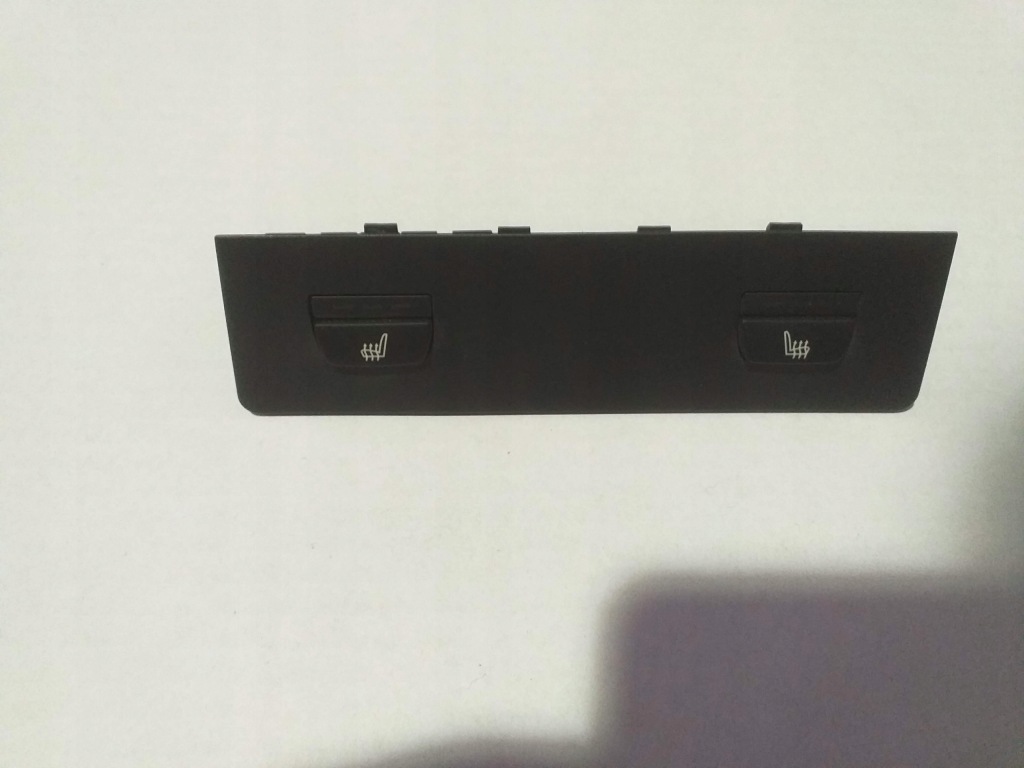 фото №1, Bmw f30 переключатель подогрев сиденье 9384805