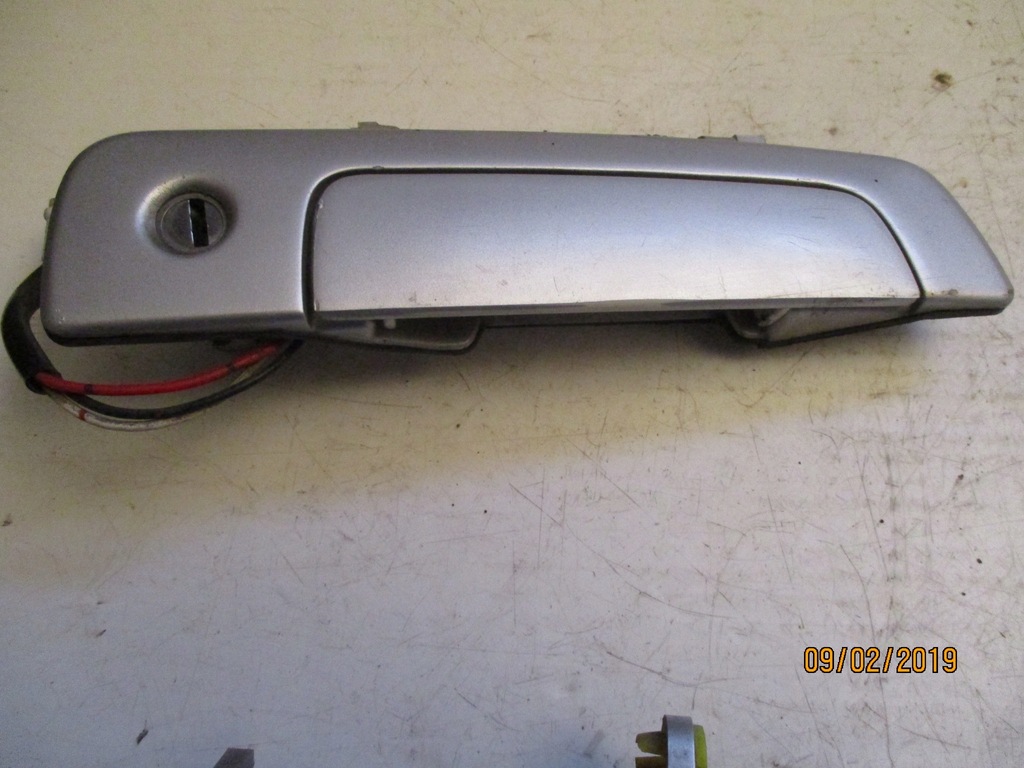 фото №1, 2366/4 ручка наружная l p mitsubishi colt v