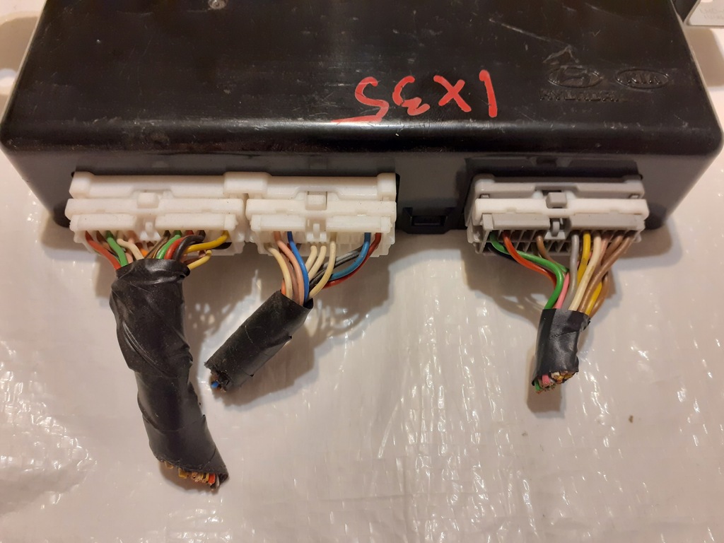 фото №3, Hyundai ix35 модуль bcm 95400-2y302