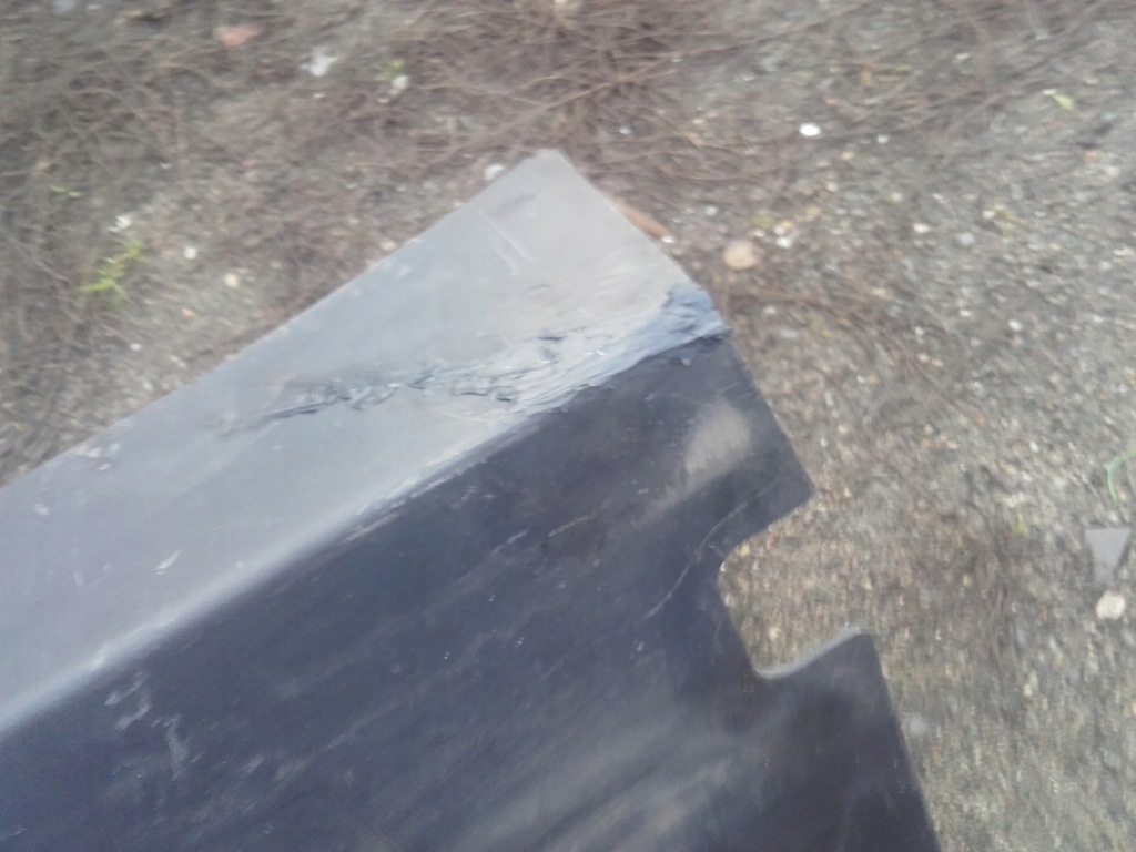 Подкрылок передней оси  крыло  перед volvo fh4 оригинал Оригинал