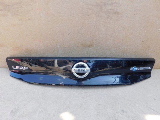 фото №1, Накладка na кришка nissan leaf 18-