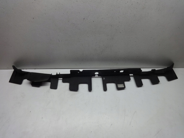 фото №1, Hyundai i20 08-11r напрямна бампера задня 5d