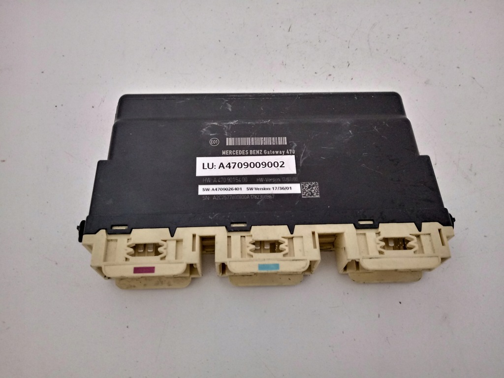 фото №1, Mercedes w470 x klasa модуль шлюз a4709009002
