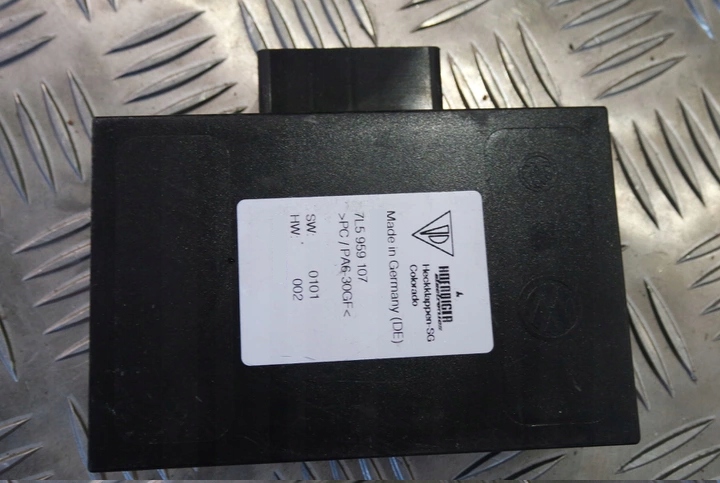 фото №1, Porsche cayenne модуль крышки 7l5959107