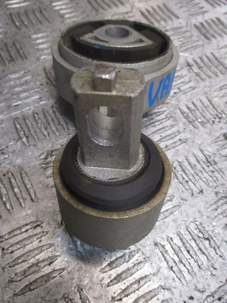 фото №4, Кронштейн подушка maserati levante 3,0d