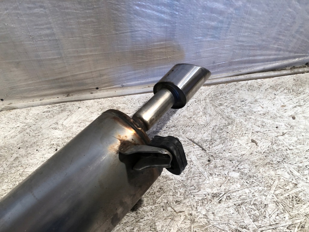 фото №4, Kia stonic выхлоп наконечник выхлоп