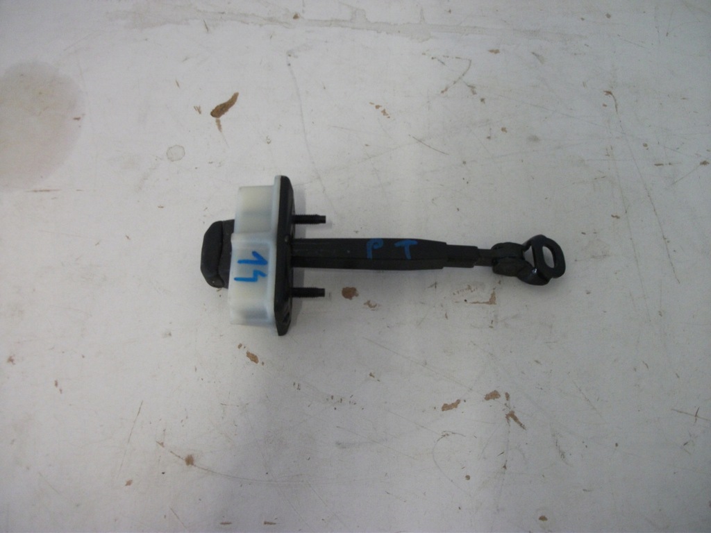 фото №1, Обмежувач двері правий задня maserati ghibli 670030626