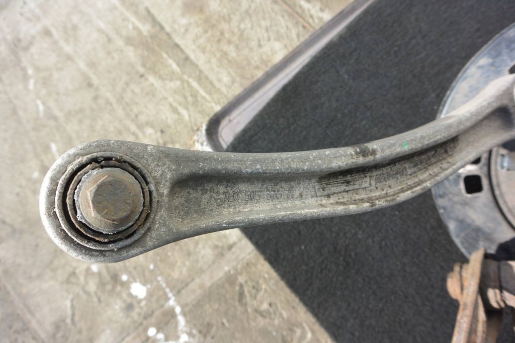 фото №11, Поворотный кулак ступица рычаг задняя audi q7 touareg kpl