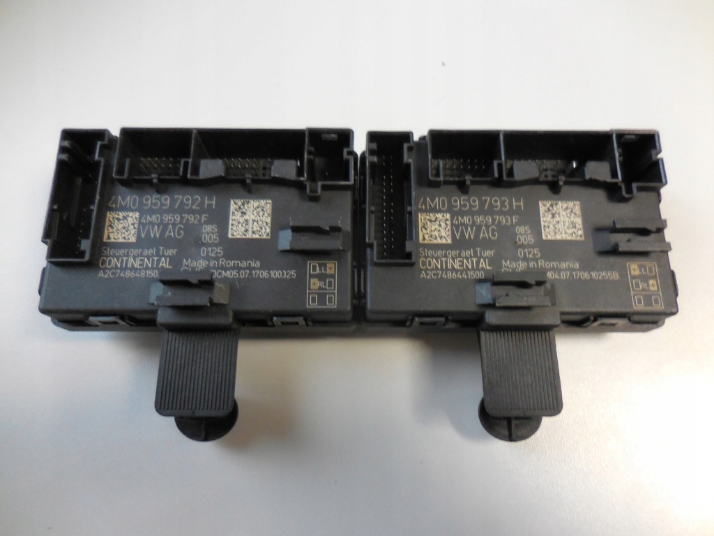 Купити Модуль двері audi оригінальний номер 4m0959792e