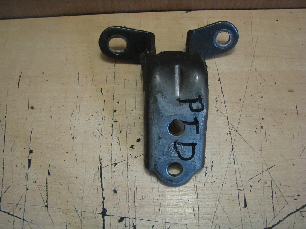 фото №1, Петля дверь правый задняя hyundai i30 07-12r