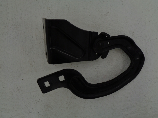 фото №1, Peugeot 3008 петля крышки задний