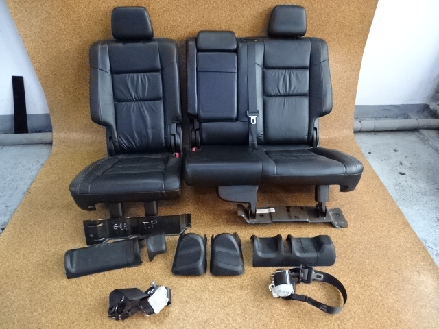 фото №1, Grand cherokee wk2 14r заднее сиденье с ремни кожа