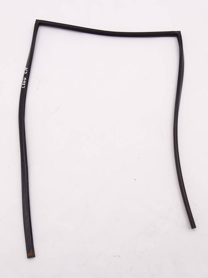 фото №1, Mitsubishi l200 96-06 прокладка двері ліва задня 4d