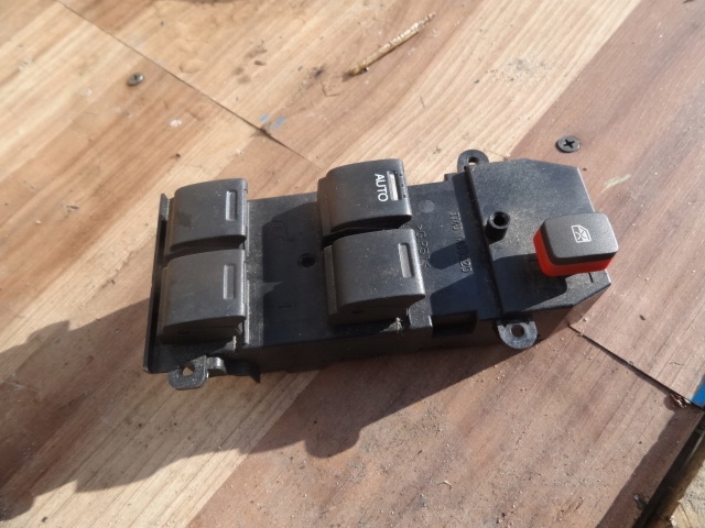 фото №1, Fiat doblo ii lift 18r переключатель окон левый перед