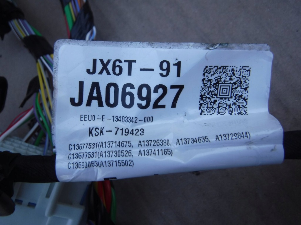 фото №9, Электропроводка отсек ford focus mk4 1.5 ecoboost