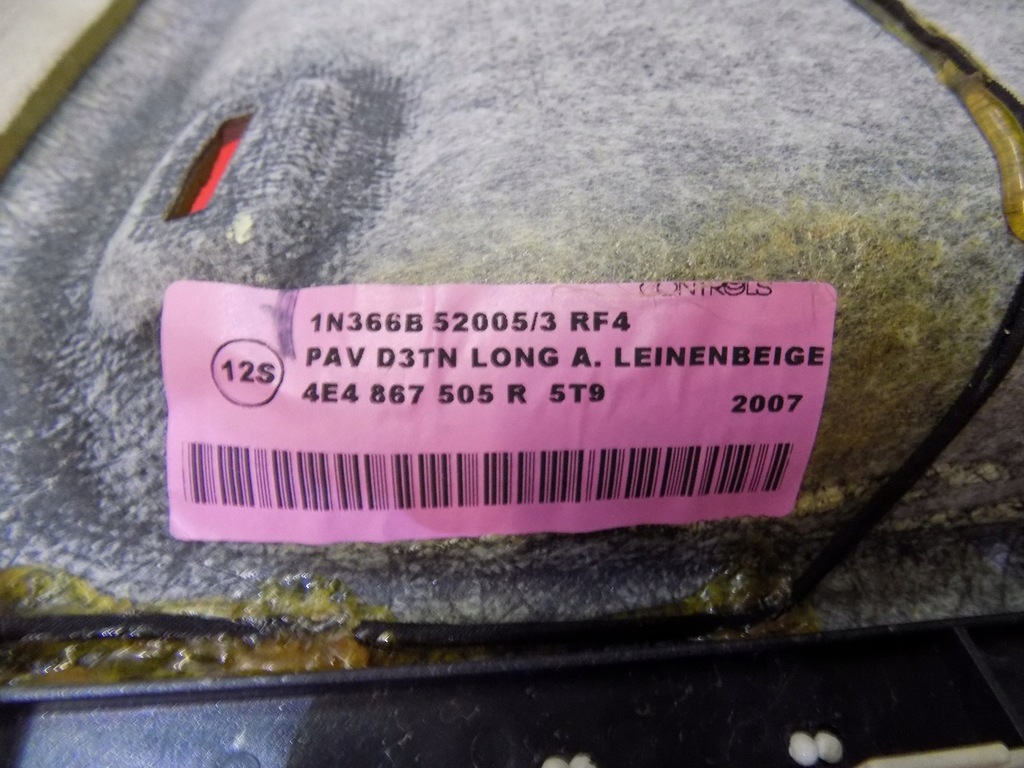 фото №7, Потолок alcantara 5t9 audi a8 4e4 d3 long