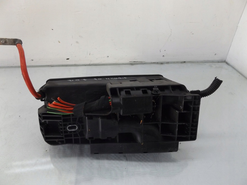 фото №3, Signum 3,2 коробка предохранителей