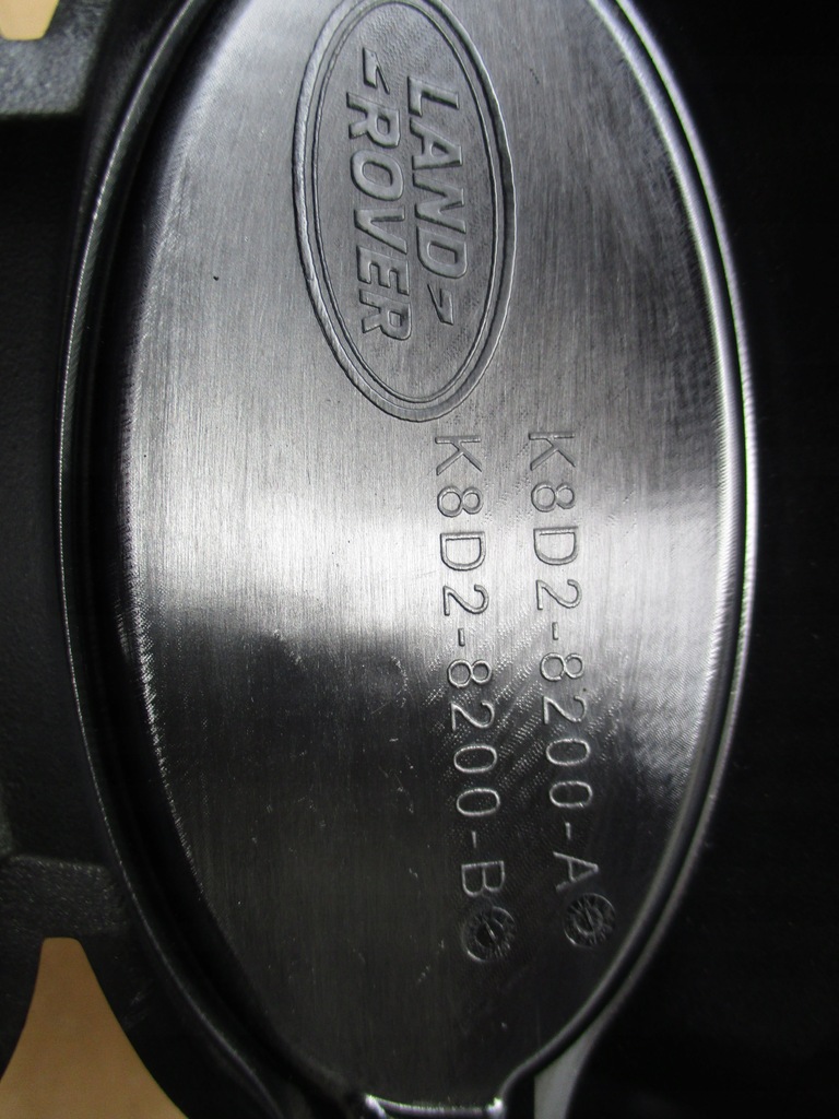 фото №4, Решётка радиатора land rover evoqe ii 19r-