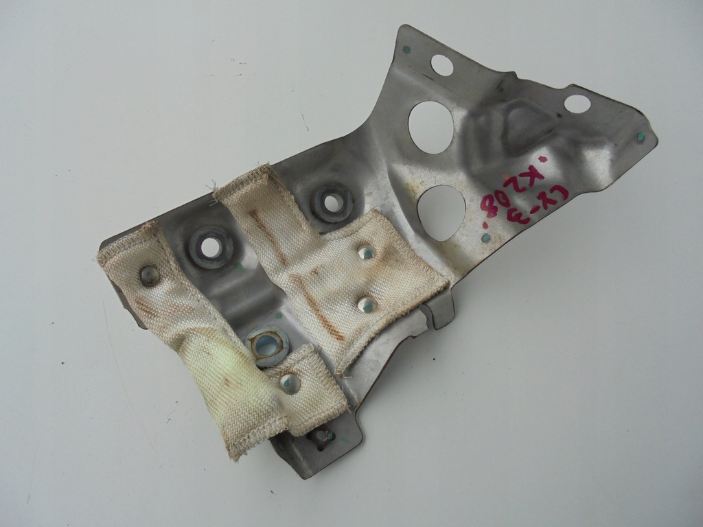 фото №8, Mazda cx3 защита тепловая глушителя катализатора