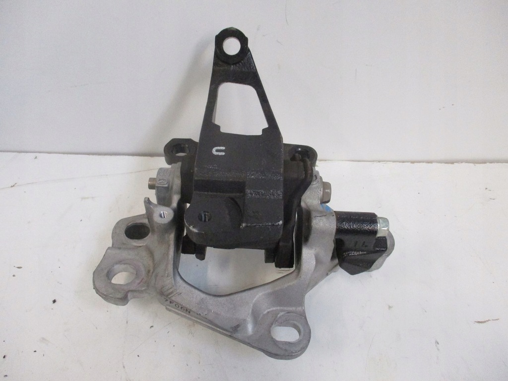 фото №1, Кронштейн mazda 6 vi 2.2d 17r