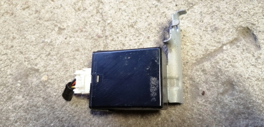 фото №1, Mazda 3 09-13 модуль центрального замка bdb3675dza