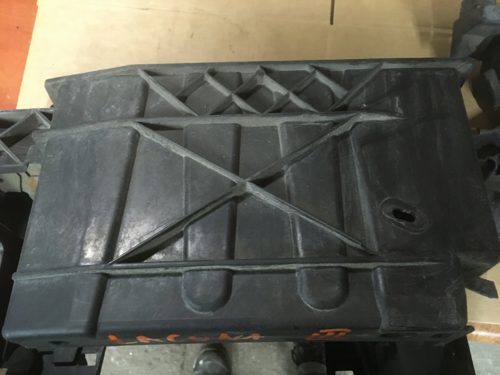 фото №3, Корпус основа акумулятор laguna iii