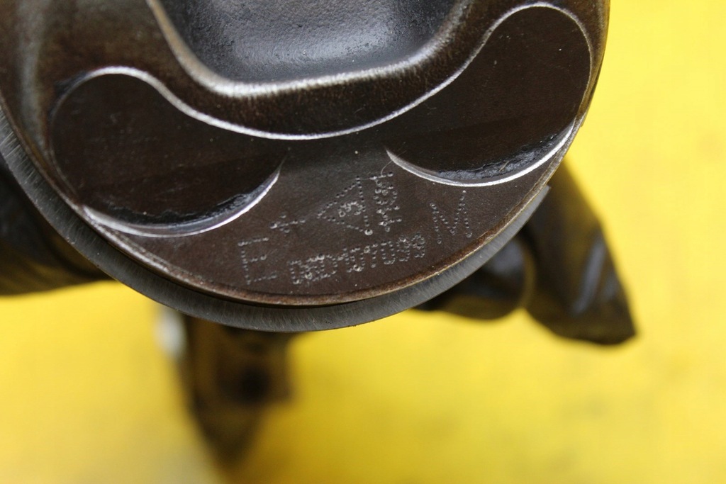 фото №5, Поршень поршні шатун шату́н a3 8p 2.0 fsi blx 06bh