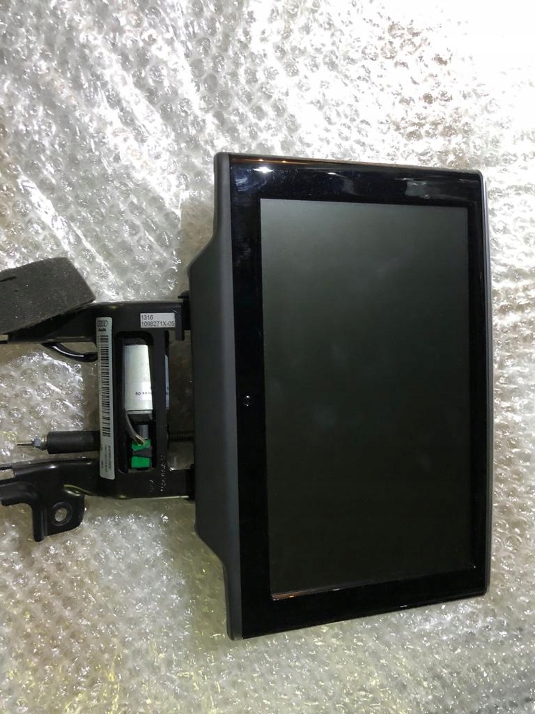 фото №9, Audi a8 s8 d4 задние мониторы система rse комплект 4h0919709c 4h0035762m