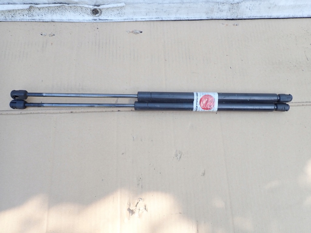 фото №4, Nissan almera n16 hb 00-05 амортизатори кришки задній