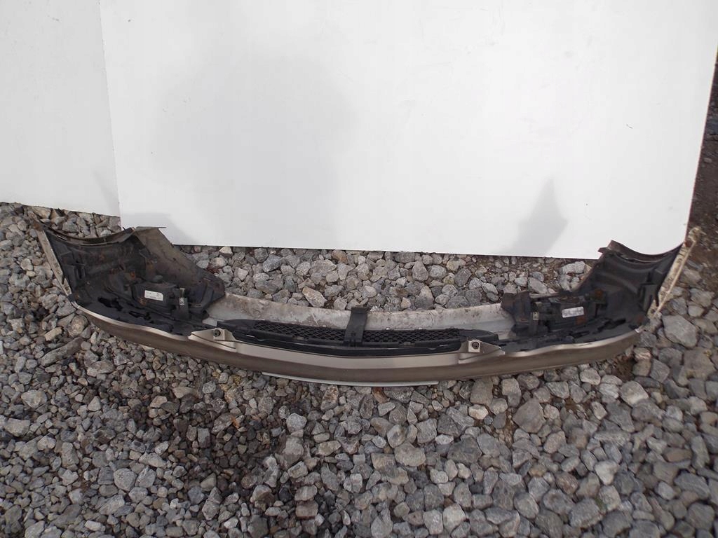 Бампер перед передній mercedes w203 00-04 в Україні