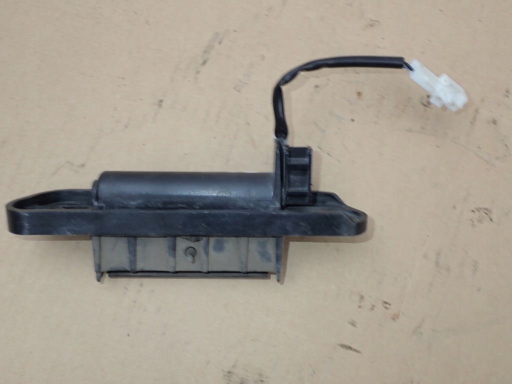 фото №3, Mitsubishi grandis 04-10 ручка крышки задний задняя