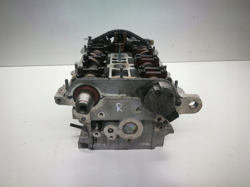 фото №8, Головка комплектная правая audi 2.7 are 078103373ae