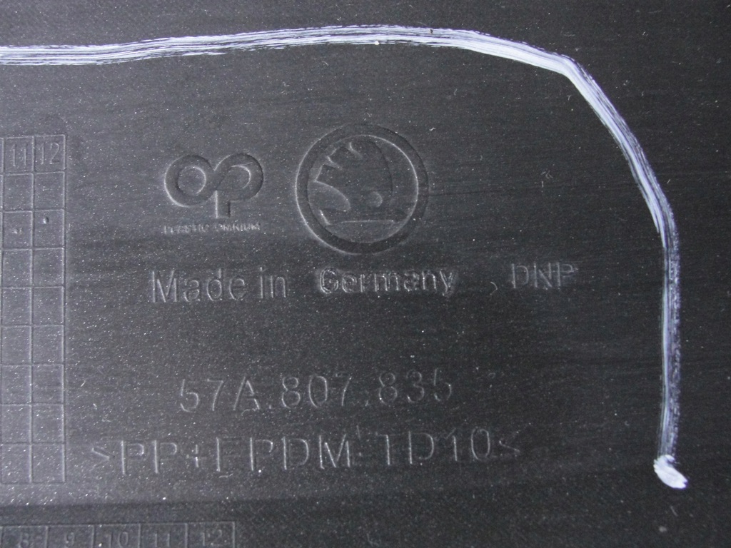 фото №11, Накладка спойлер дифузор задня skoda karoq 57a 2017-