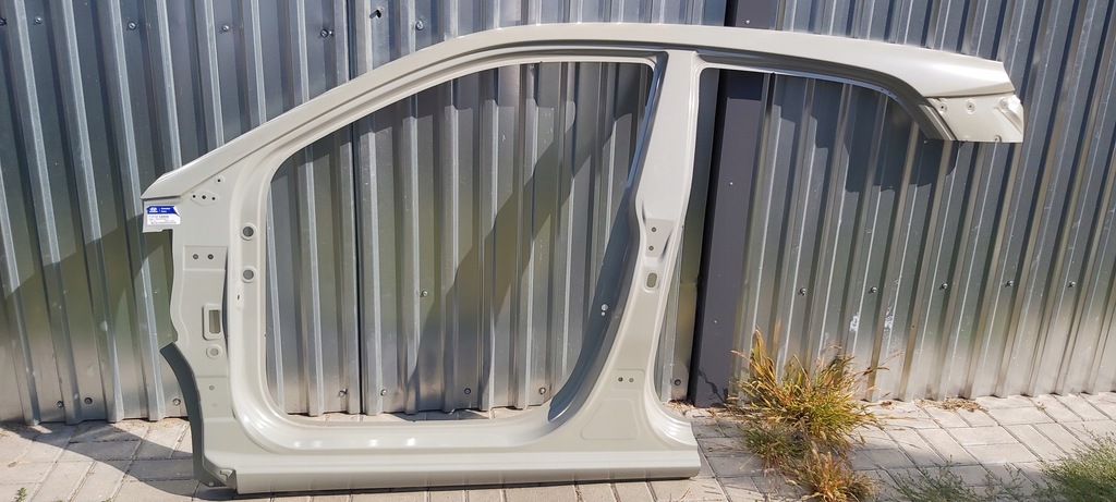 фото №1, Hyundai i20 порог блок двигателя обшивка левая