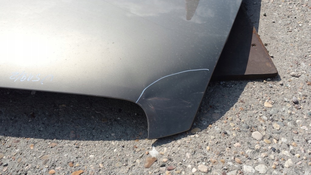 Audi a6 c6 капот крышка двигателя золотая повреждённая Недорого