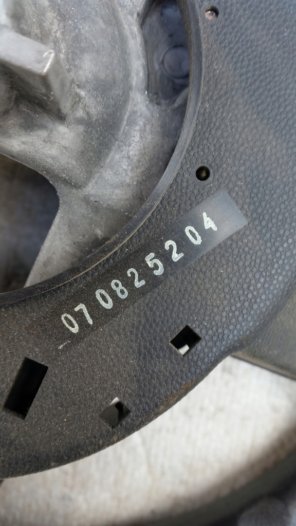 фото №4, Воздуховод кожаный mazda 2 мультифункция