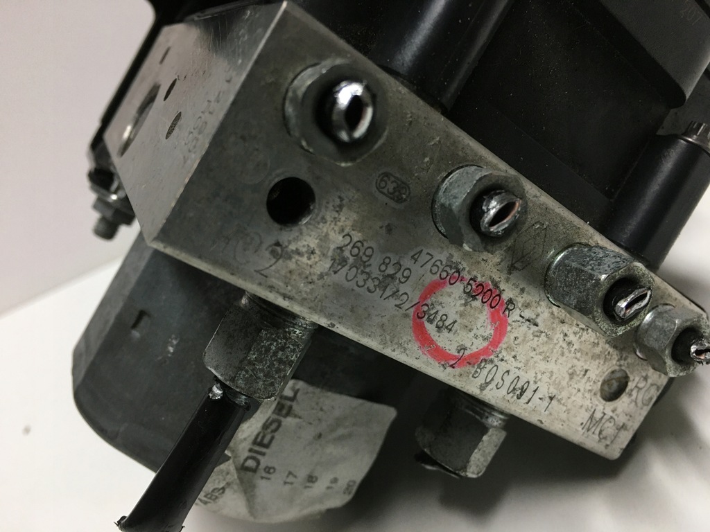 фото №3, Насос abs 1.5 dci 476605200r renault kadjar