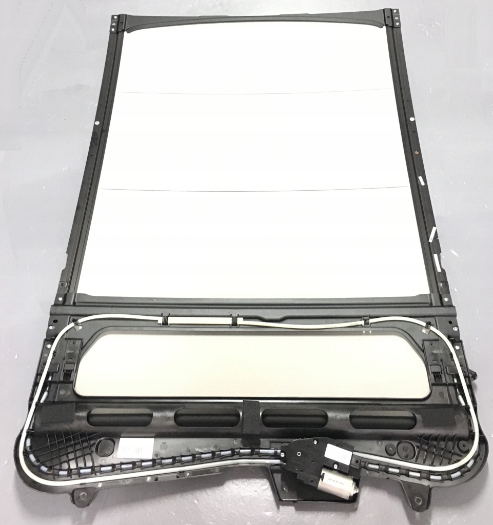 фото №1, Renault kadjar шторка крыша люк потолок