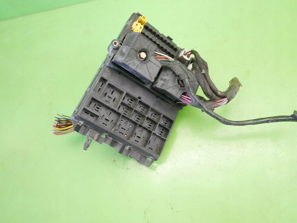 фото №6, Коробка запобіжників jeep grand cherokee wj 3.1