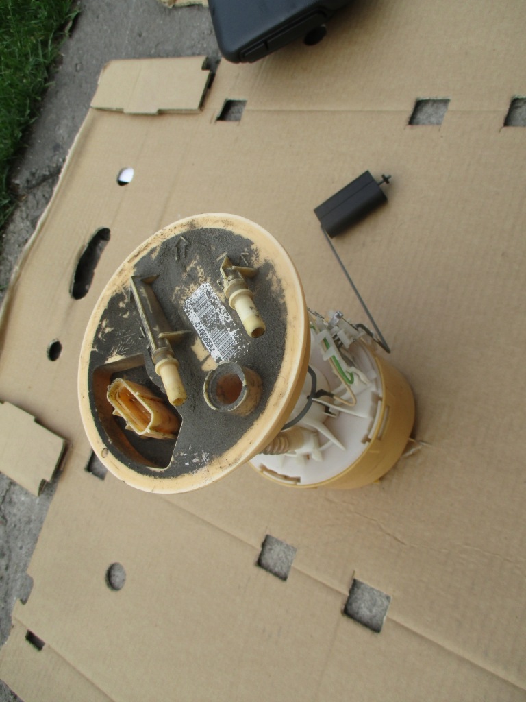 фото №1, Помпа топлива бака топлива ix35 1.7crdi d1490365aj