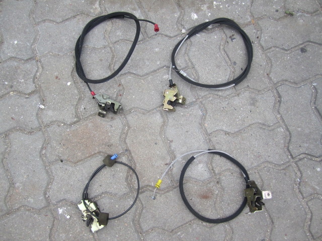 фото №1, Ford transit 00-13 трос троси замок засувка задня