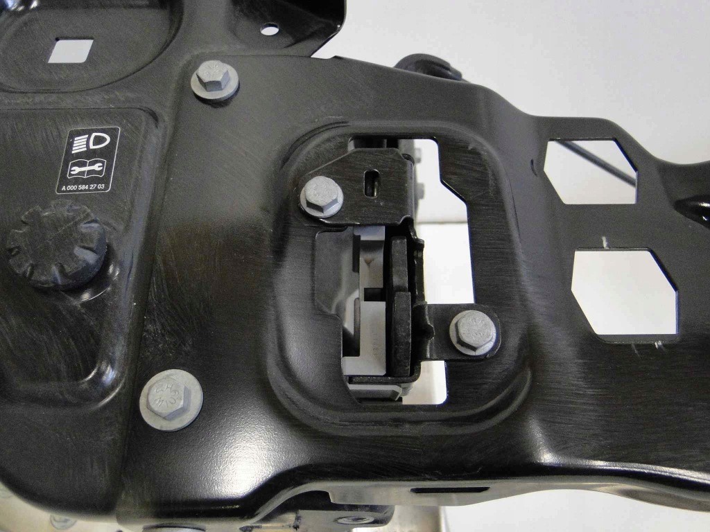 Mercedes e klasa w212 amg 212 рестайлинг  ремень передний америка Доставка