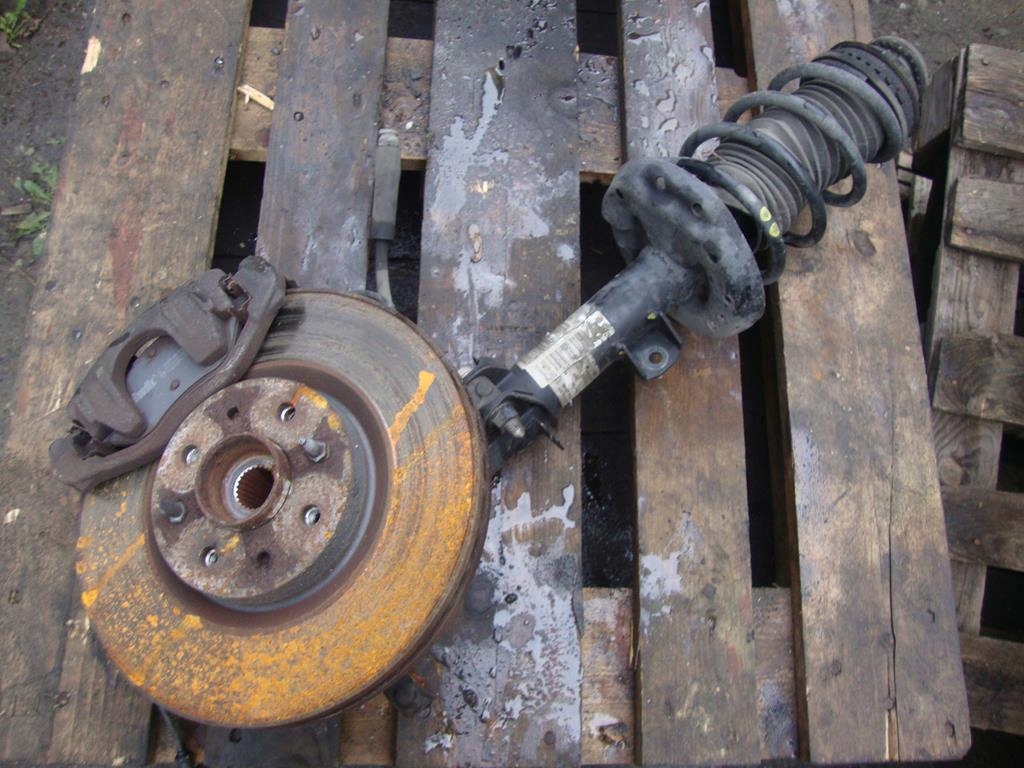 фото №4, Амортизаторна стійка поворотний кулак правий права alfa romeo mito